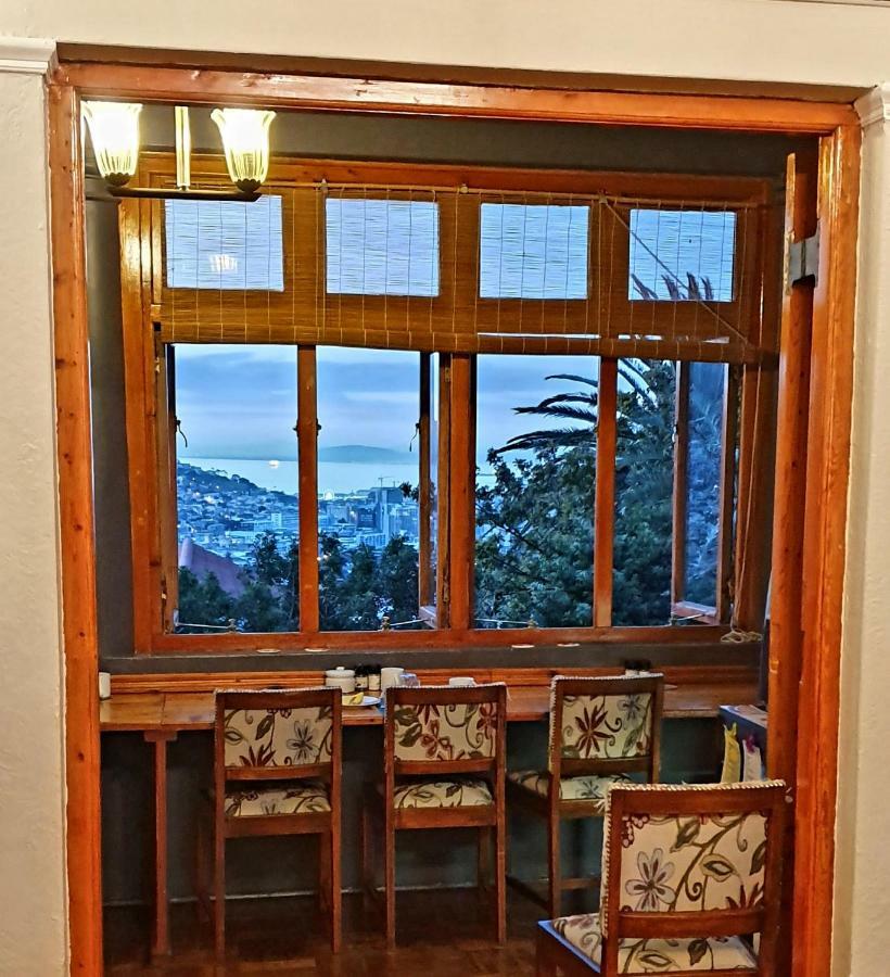 קייפטאון Redbourne Hilldrop Guesthouse B&B מראה חיצוני תמונה