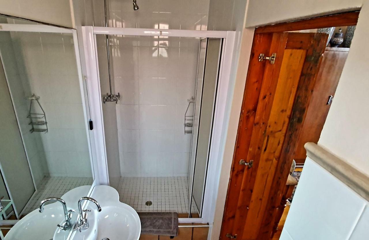 קייפטאון Redbourne Hilldrop Guesthouse B&B מראה חיצוני תמונה
